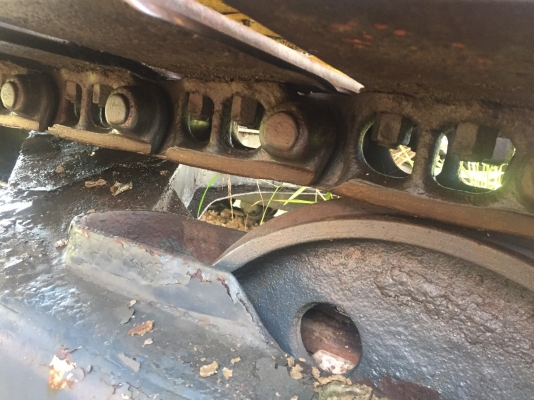 ขายรถแบคโฮ KOMATSU PC120-6 กับ KOMATSU PC100-3 ราคา 390000 กับ 785000