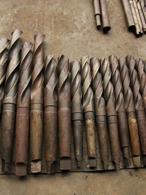 ขายเหมาดอกสว่านหลากหลายขนาดรวมทั้งหมด56ตัวของญี่ปุ่น อังกฤษ ขายเหมาดอกสว่านหลากหลายขนาดรวมทั้งหมด56ตัวของญี่ปุ่น อังกฤษ