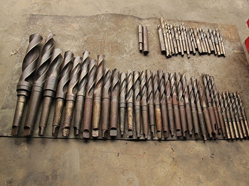 ขายเหมาดอกสว่านหลากหลายขนาดรวมทั้งหมด56ตัวของญี่ปุ่น อังกฤษ ขายเหมาดอกสว่านหลากหลายขนาดรวมทั้งหมด56ตัวของญี่ปุ่น อังกฤษ