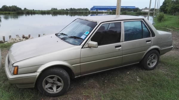 ขายรถเก๋ง เครื่อง 4Eหัวฉีดเกียร์ ไม่โบ  เกียร์ออโต้