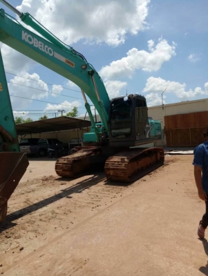 ขายด่วน 1,980,000 บาท KOBELCO SK200 MARK 8 SUPER  ทำงาน 8,xxx ชม เครื่องดี ปั้มดี โช่แน่น  เอวแน่น ไฟฟ้าครบ เอกสารอินวอยท์  รถอยู่ จ.บุรีรัมย์ โทร&amp;ไอดีไลน์ 0610710295
