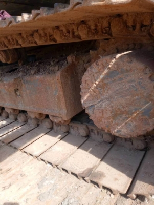 ขายด่วน 1,980,000 บาท KOBELCO SK200 MARK 8 SUPER  ทำงาน 8,xxx ชม เครื่องดี ปั้มดี โช่แน่น  เอวแน่น ไฟฟ้าครบ เอกสารอินวอยท์  รถอยู่ จ.บุรีรัมย์ โทร&amp;ไอดีไลน์ 0610710295