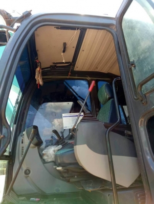 ขายด่วน 1,980,000 บาท KOBELCO SK200 MARK 8 SUPER  ทำงาน 8,xxx ชม เครื่องดี ปั้มดี โช่แน่น  เอวแน่น ไฟฟ้าครบ เอกสารอินวอยท์  รถอยู่ จ.บุรีรัมย์ โทร&amp;ไอดีไลน์ 0610710295