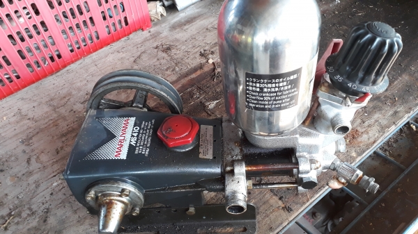 ปั้ม3สูบMaruyama เสื้อดำms-410S