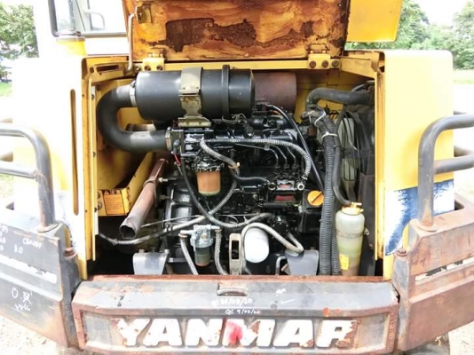 ขายรถขุด ยี่ห้อ: YANMAR แบบ: B37 (ขนาดเทียบเท่าPC35) ปั้มนิ้ว หัวเก๋ง เครื่อง3สูบ ราคา 340,000 บาท (ต่อรองได้)รถเก่านอกแท้ ไม่เคยใช้งานในไทย100\% มีเอกสารใบอินวอย รถพร้อมใช้งาน สนใจติดต่อ-สอบถาม-ต่อรองราคา ได้ที่ โทร : 099-907-9273 กิ๊ฟ กมลชนก  โทร : 099-9