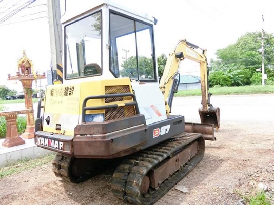 ขายรถขุด ยี่ห้อ: YANMAR แบบ: B37 (ขนาดเทียบเท่าPC35) ปั้มนิ้ว หัวเก๋ง เครื่อง3สูบ ราคา 340,000 บาท (ต่อรองได้)รถเก่านอกแท้ ไม่เคยใช้งานในไทย100\% มีเอกสารใบอินวอย รถพร้อมใช้งาน สนใจติดต่อ-สอบถาม-ต่อรองราคา ได้ที่ โทร : 099-907-9273 กิ๊ฟ กมลชนก  โทร : 099-9