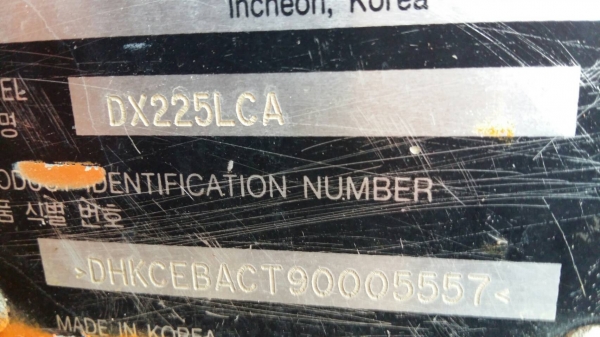 ขายด่วน!! DOOSAN DX225LCA ไมล์ชม.10,900 บูมยาว 18 ม.(ให้บูมยาว+สั้น) สภาพสวยค่ะ