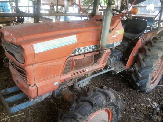 ขายตามสภาพ รถไถคูโบต้า26แรงมีโฟวิน มีผาลหลัง