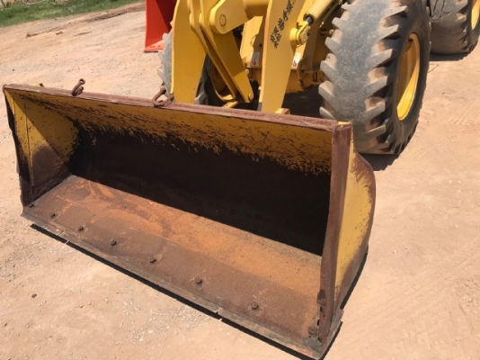 ขายรถตักล้อยาง KOMATSU WA80-3 รถนอกนำเข้าจากญี่ปุ่น สภาพสวยพร้อมใช้ มีVDOการทำงานครับ ขายรถตักล้อยาง KOMATSU WA80-3 รถนอกนำเข้าจากญี่ปุ่น สภาพสวยพร้อมใช้ มีVDOการทำงานครับ