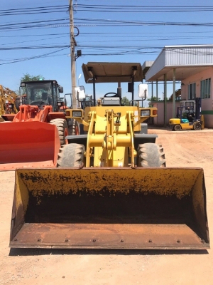 ขายรถตักล้อยาง KOMATSU WA80-3 รถนอกนำเข้าจากญี่ปุ่น สภาพสวยพร้อมใช้ มีVDOการทำงานครับ ขายรถตักล้อยาง KOMATSU WA80-3 รถนอกนำเข้าจากญี่ปุ่น สภาพสวยพร้อมใช้ มีVDOการทำงานครับ