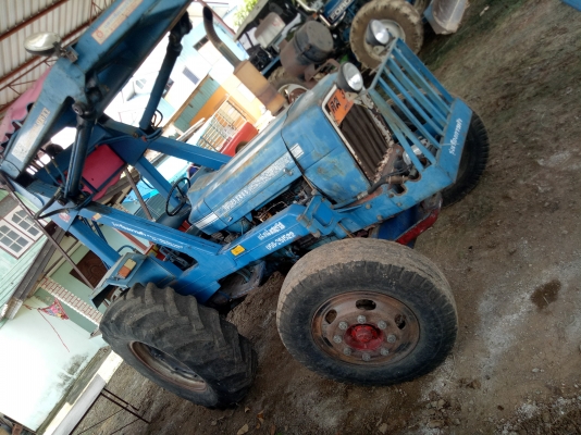 ขายรถไถ FORD5000 ขายรถไถ FORD5000