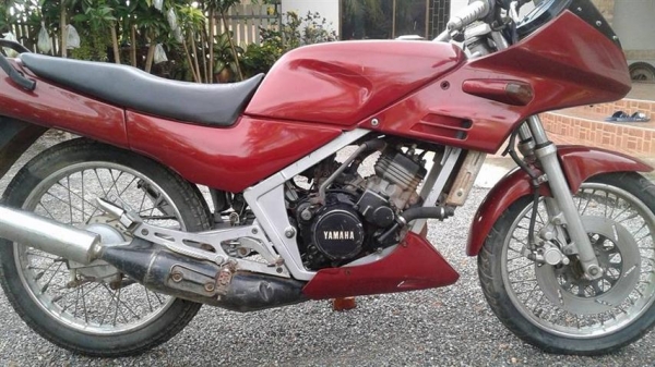 ขาย VR150 เอกสารพร้อมโอนภาษีขาดเกินเครื่องดีเหมาะไปจัดสภาพอีกที