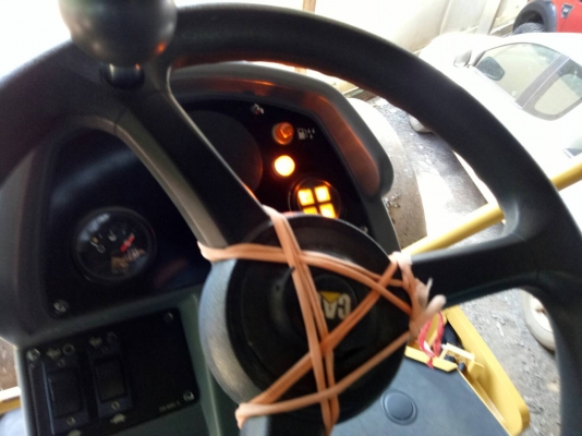 ขาย รถบด CAT  - CS533E.  ,  ( รถทำงาน 8xx ชม. )   ,  ( ** รถสวยๆ )        สนใจติดต่อ    081 - 6079515