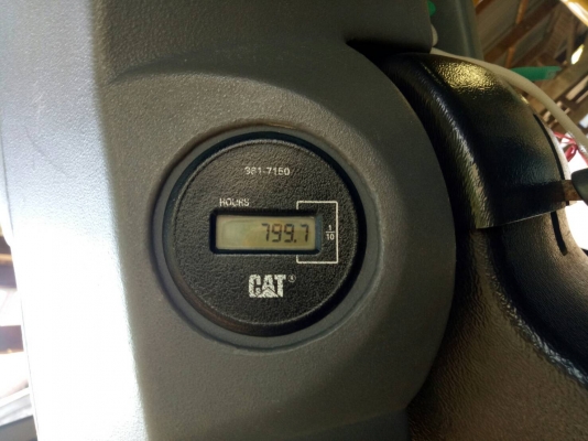 ขาย รถบด CAT  - CS533E.  ,  ( รถทำงาน 8xx ชม. )   ,  ( ** รถสวยๆ )        สนใจติดต่อ    081 - 6079515