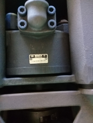 แท่นอัดพร้อมชุดปั้มไฮโดรลิค 15แรง3เฟส