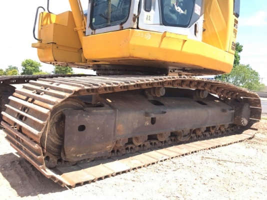 ขายรถแบคโฮ KOMATSU PC228US-3N0 (เทียบเท่ารุ่น 7) รถนอกนำเข้าจากญี่ปุ่น สภาพสวยพร้อมใช้ มีVDOการทำงานครับ
