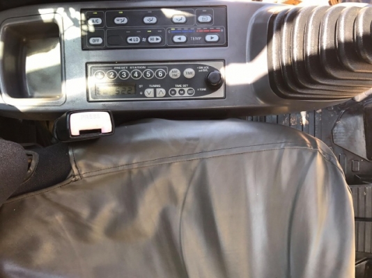 ขายรถแบคโฮ KOMATSU PC228US-3N0 (เทียบเท่ารุ่น 7) รถนอกนำเข้าจากญี่ปุ่น สภาพสวยพร้อมใช้ มีVDOการทำงานครับ