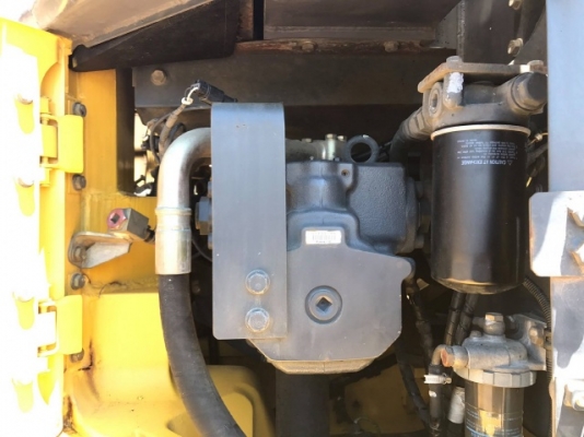 ขายรถแบคโฮ KOMATSU PC228US-3N0 (เทียบเท่ารุ่น 7) รถนอกนำเข้าจากญี่ปุ่น สภาพสวยพร้อมใช้ มีVDOการทำงานครับ