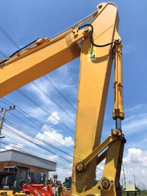 ขายรถแบคโฮ KOMATSU PC228US-3N0 (เทียบเท่ารุ่น 7) รถนอกนำเข้าจากญี่ปุ่น สภาพสวยพร้อมใช้ มีVDOการทำงานครับ