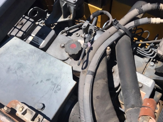 ขายรถแบคโฮ KOMATSU PC228US-3N0 (เทียบเท่ารุ่น 7) รถนอกนำเข้าจากญี่ปุ่น สภาพสวยพร้อมใช้ มีVDOการทำงานครับ