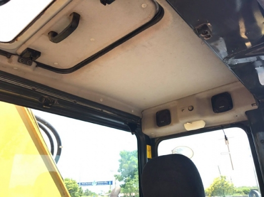 ขายรถแบคโฮ KOMATSU PC228US-3N0 (เทียบเท่ารุ่น 7) รถนอกนำเข้าจากญี่ปุ่น สภาพสวยพร้อมใช้ มีVDOการทำงานครับ