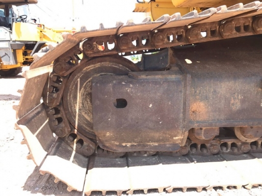 ขายรถแบคโฮ KOMATSU PC228US-3N0 (เทียบเท่ารุ่น 7) รถนอกนำเข้าจากญี่ปุ่น สภาพสวยพร้อมใช้ มีVDOการทำงานครับ