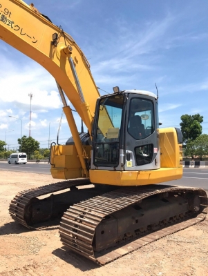 ขายรถแบคโฮ KOMATSU PC228US-3N0 (เทียบเท่ารุ่น 7) รถนอกนำเข้าจากญี่ปุ่น สภาพสวยพร้อมใช้ มีVDOการทำงานครับ