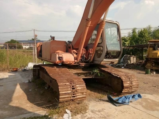 ขาย 395,000 บาท HITACHI EX  200-2 สภาพสวยพร้อมใช้งาน ไฟฟ้ามี ระบบดีเยี่ยม รถพร้อมใช้งานครับ เอกสารเล่มทะเบียน  รถอยู่ จ.พระนครศรีอยุธยา โทร&amp;ไอดีไลน์ 0610710295