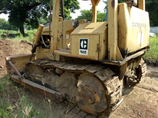 แทรกเตอร์CAT D4E ใช้งานปกติครับ