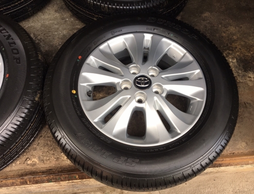 ล้อแม็กป้ายแดง Toyota Revo ขอบ 16 พร้อมยางป้ายแดง 215-65-16 Dunlop ปี 17