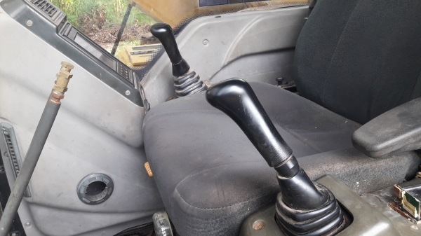 ขายด่วนนางฟ้ามาแร้วXGMA821 -200 เครื่อง6BG1-เทอโบว์อินเตอ ปั้มK3V เดิมป้ายแดงมาจากโรงงาน 7000ชม เอกสารเป็นเล่มทะเบียน ขายด่วนนางฟ้ามาแร้วXGMA821 -200 เครื่อง6BG1-เทอโบว์อินเตอ ปั้มK3V เดิมป้ายแดงมาจากโรงงาน 7000ชม เอกสารเป็นเล่มทะเบียน