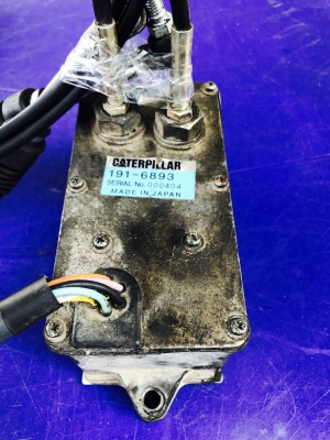 ขายมอเตอร์คันเร่ง CAT320Bถอดจากรถ