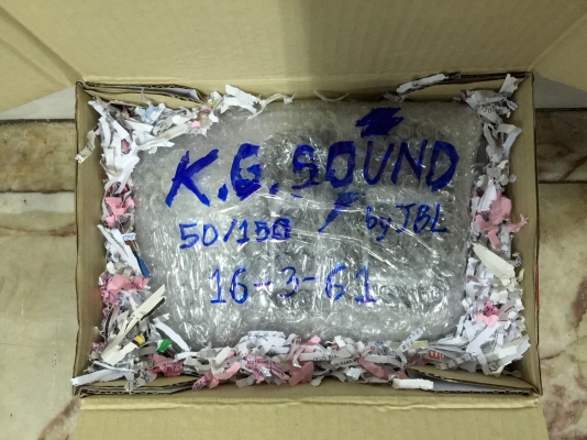 ขายปุ่มล็อคประตูรถ DAIHATSU รุ่น MIRA L80 แท่งกลม