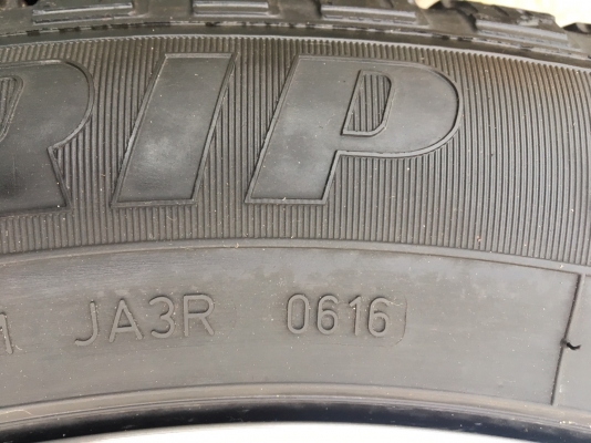 ล้อแม็ก Ford Everest ขอบ20 พร้อมยาง 265-50-20 GoodYear ปี 16