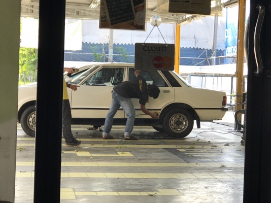FORD   CORTINA