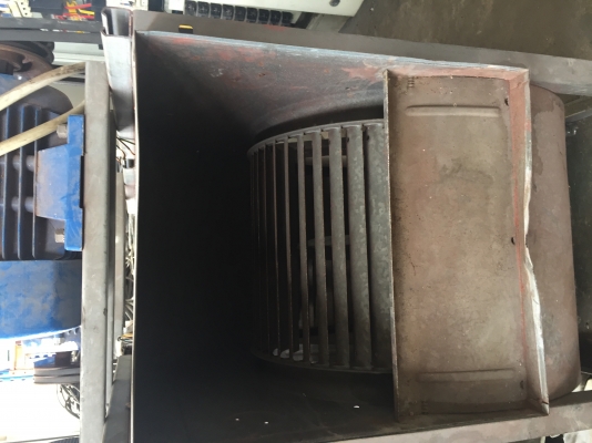 ขายพัดลมอุตสาหกรรม มอเตอร์ 7 แรงครึ่ง รอบ 1430rpm มี4ตัว ใช้งานได้ทุกตัวครับ ราคาต่อรองได้