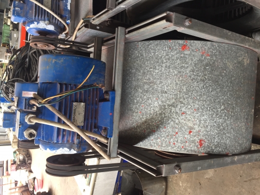 ขายพัดลมอุตสาหกรรม มอเตอร์ 7 แรงครึ่ง รอบ 1430rpm มี4ตัว ใช้งานได้ทุกตัวครับ ราคาต่อรองได้