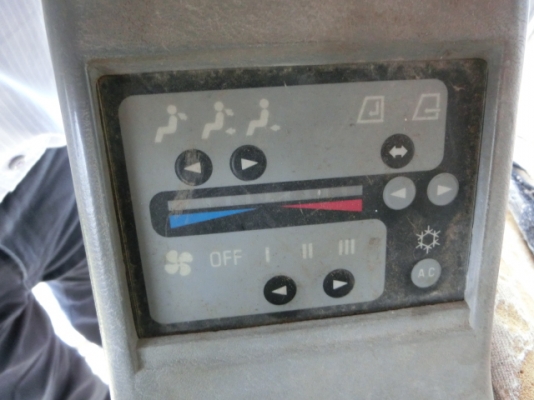 Kobelco SK100-3 รถสวย ชั่วโมงน้อย รถอยู่ญี่ปุ่น สั่งนำเข้าโทร. 080-6565422 (หนิง)