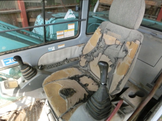 Kobelco SK100-3 รถสวย ชั่วโมงน้อย รถอยู่ญี่ปุ่น สั่งนำเข้าโทร. 080-6565422 (หนิง)