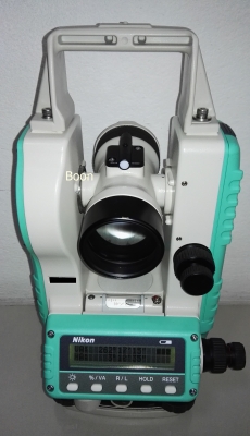 ขายกล้องวัดมุมอิเล็คทรอนิกส์ Nikon ne-102 electronic theodolite สภาพ95\% ตัวท็อปรุ่นปัจจุบัน 2หน้าจอ