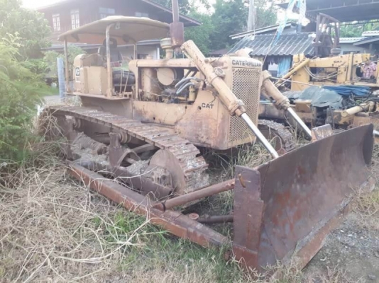 ขาย 270,000 CAT D 5 D  ฮ๊าปยาวแต่ใส่แผ่นตีนไก่ เครื่องดี เกียร์แรง สเตอร์ดี รถพร้อมใช้  รถอยู่ อยุธยา โทร&amp;ไอดีไลน์ 0610710295