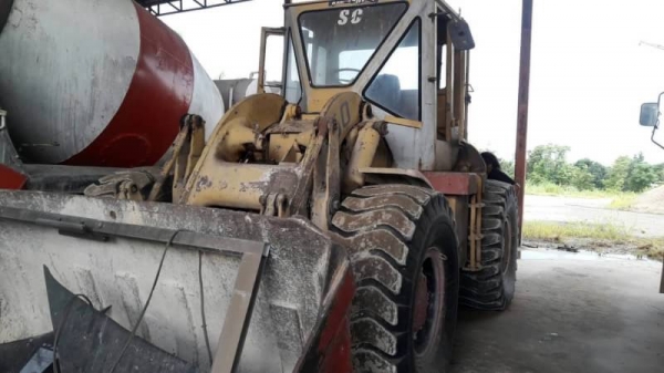 ขาย 435,000 บาท รถตักล้อยาง CATTERPILAR 950 เครื่องดี เกียร์ดี ปั้มแรง เอกสารชื้อขาย   รถอยู่ จ.อุดรธานี โทร&amp;ไอดีไลน์ 0610710295