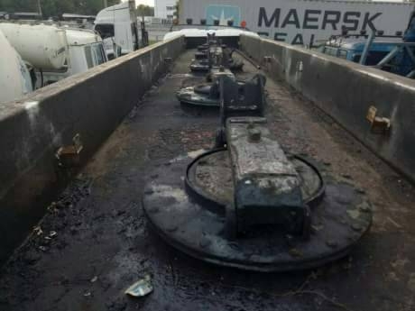 ขาย<120,000บ.>ถังน้ำมันเตา 16,000ลิต ถัง.บรรทุกท้าย.รถ10ล้อ รถสภาพดีสวยไม่มีผุไม่รั่วซึม พร้อมใช้งาน "เอาไปทำเป็นบรรทุกน้ำ เหมาะมากๆ ครับ ขาย<120,000บ.>ถังน้ำมันเตา 16,000ลิต ถัง.บรรทุกท้าย.รถ10ล้อ รถสภาพดีสวยไม่มีผุไม่รั่วซึม พร้อมใช้งาน "เอาไปทำเป็นบรรทุกน้ำ เหมาะมากๆ ครับ