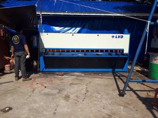 ขายเครื่องตัดLVDขนาด10ฟุตหรือ3เมตรตัดได้6.5มิลพร้อมใช้แบ็คเก็ตครบครับราคาเบาๆ