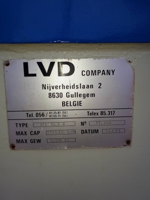 ขายเครื่องตัดLVDขนาด10ฟุตหรือ3เมตรตัดได้6.5มิลพร้อมใช้แบ็คเก็ตครบครับราคาเบาๆ