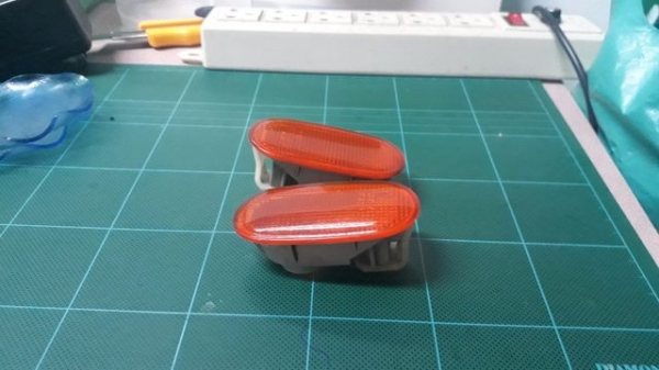 ไฟเลี้ยวแก้มแบน MITSUBISHI EVOLUTION ไฟเลี้ยวแก้มแบน MITSUBISHI EVOLUTION