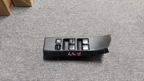 สวิทช์กระจก NISSAN R34 ข้างขวา สวิทช์กระจก NISSAN R34 ข้างขวา