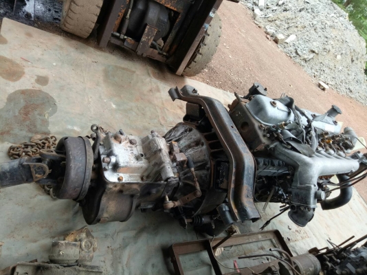 ขายด่วนเครื่อง+เกียร์อีซุซุ6BB1 พร้อมใบคุมมีหม้อน้ำกรองอากาศเครื่องติดดีพร้อมใช้