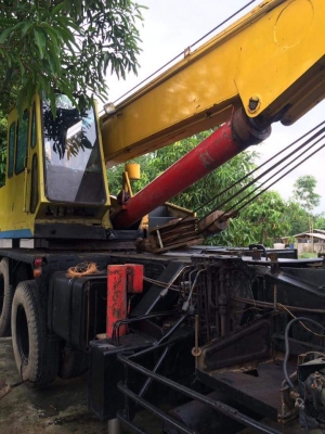 ขายรถเครน 201 20 ตัน ขายรถเครน 201 20 ตัน