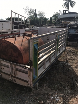 ขาย กะบะเลส. ยาว4.30 กว้าง2.10 สภาพดี ขาย65000 ขาย กะบะเลส. ยาว4.30 กว้าง2.10 สภาพดี ขาย65000